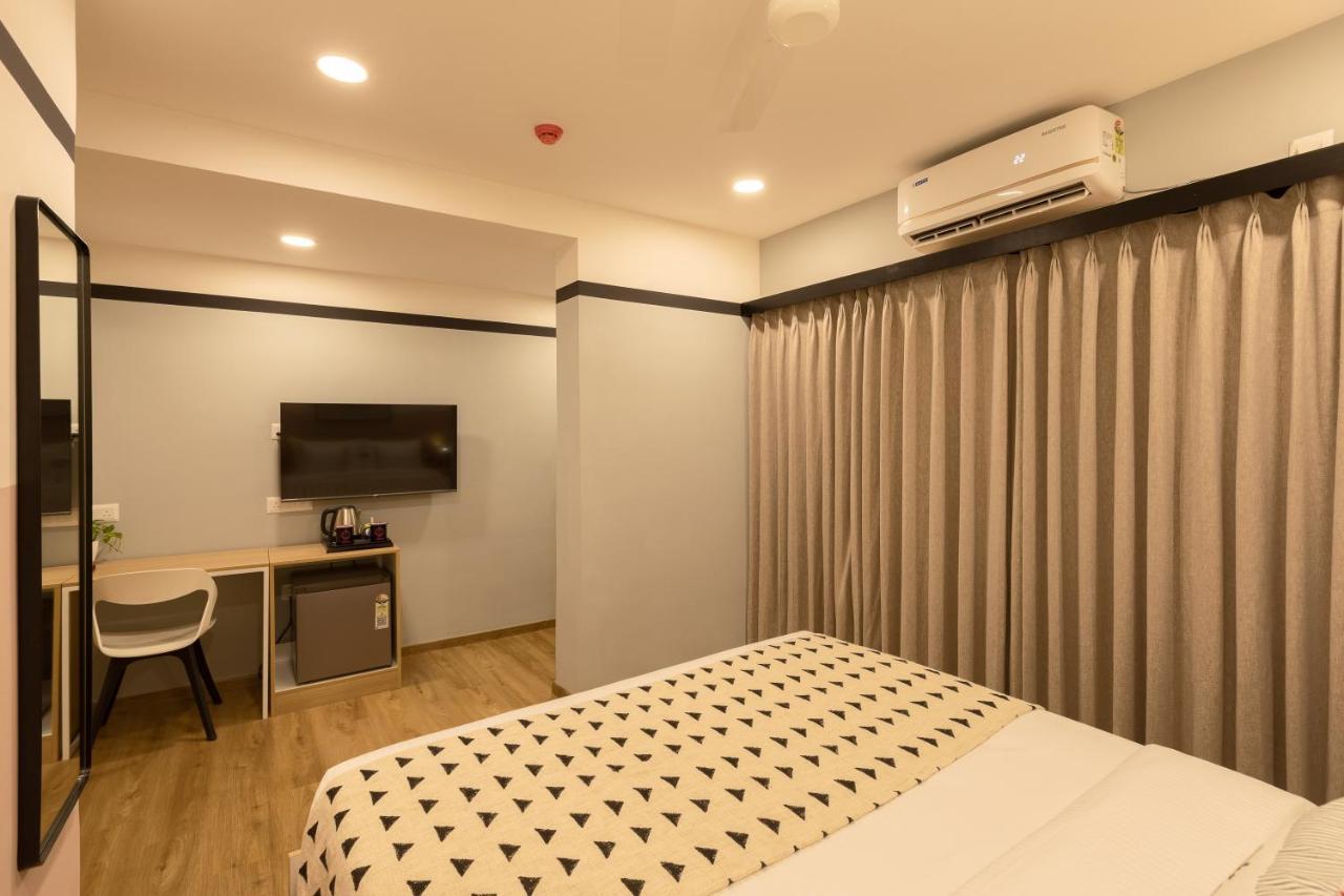 Olive Hotel Indiranagar 100Ft Road By Embassy Group Bangalore Bagian luar foto