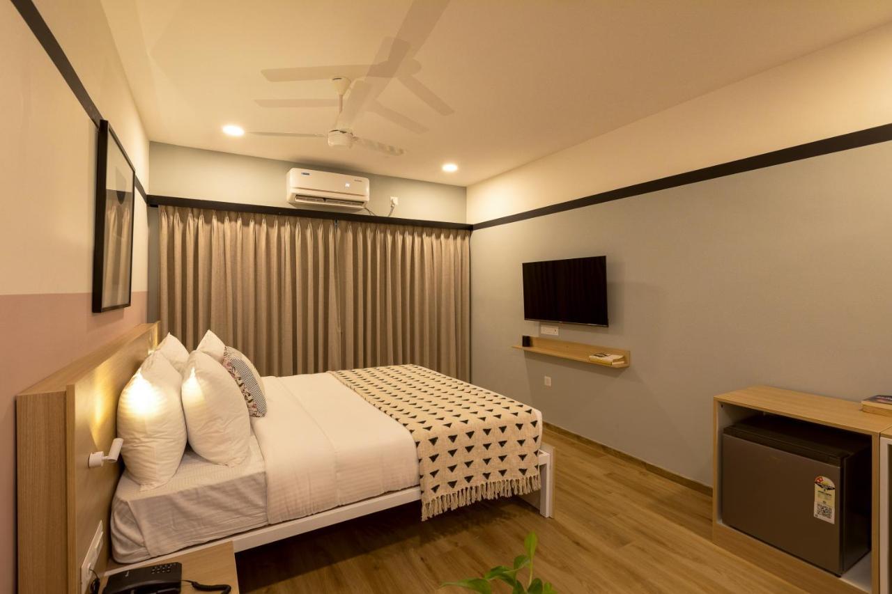Olive Hotel Indiranagar 100Ft Road By Embassy Group Bangalore Bagian luar foto