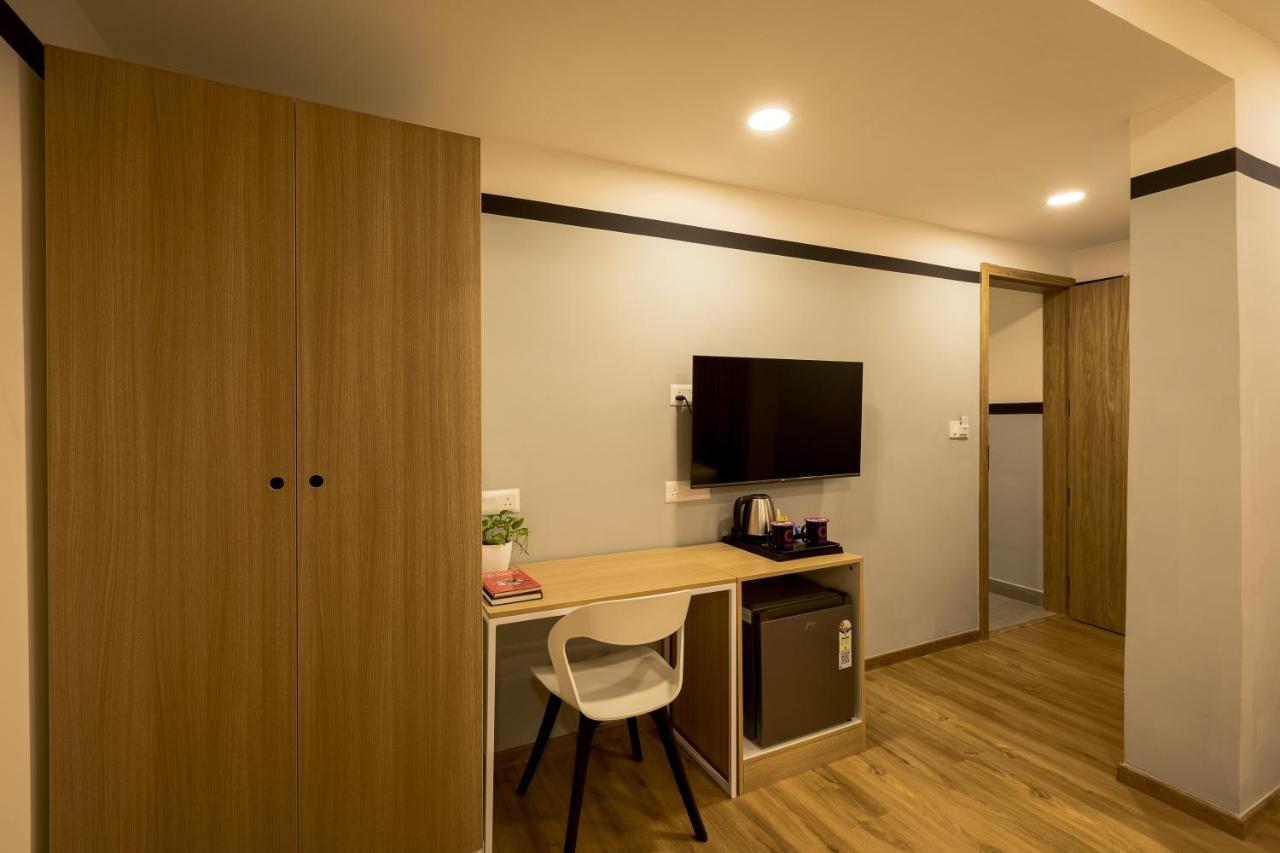Olive Hotel Indiranagar 100Ft Road By Embassy Group Bangalore Bagian luar foto
