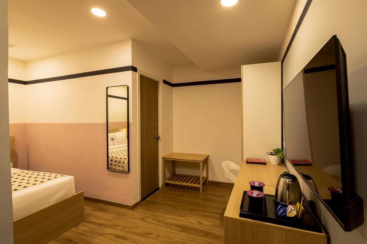 Olive Hotel Indiranagar 100Ft Road By Embassy Group Bangalore Bagian luar foto