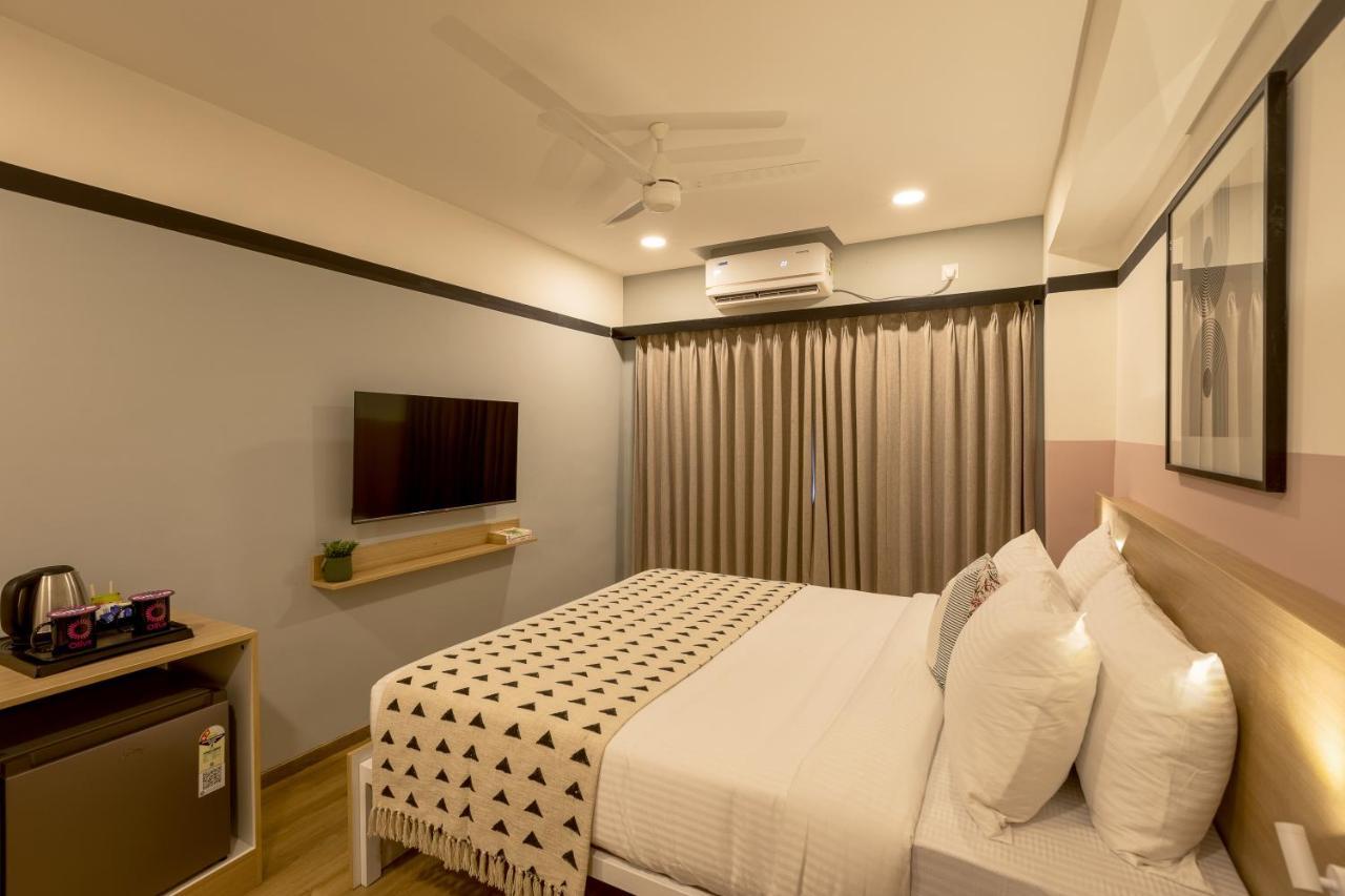 Olive Hotel Indiranagar 100Ft Road By Embassy Group Bangalore Bagian luar foto